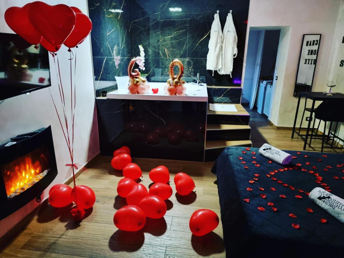 קטאניה Suite Meghan Home מראה חיצוני תמונה