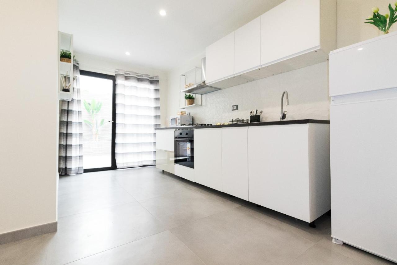קטאניה Suite Meghan Home מראה חיצוני תמונה