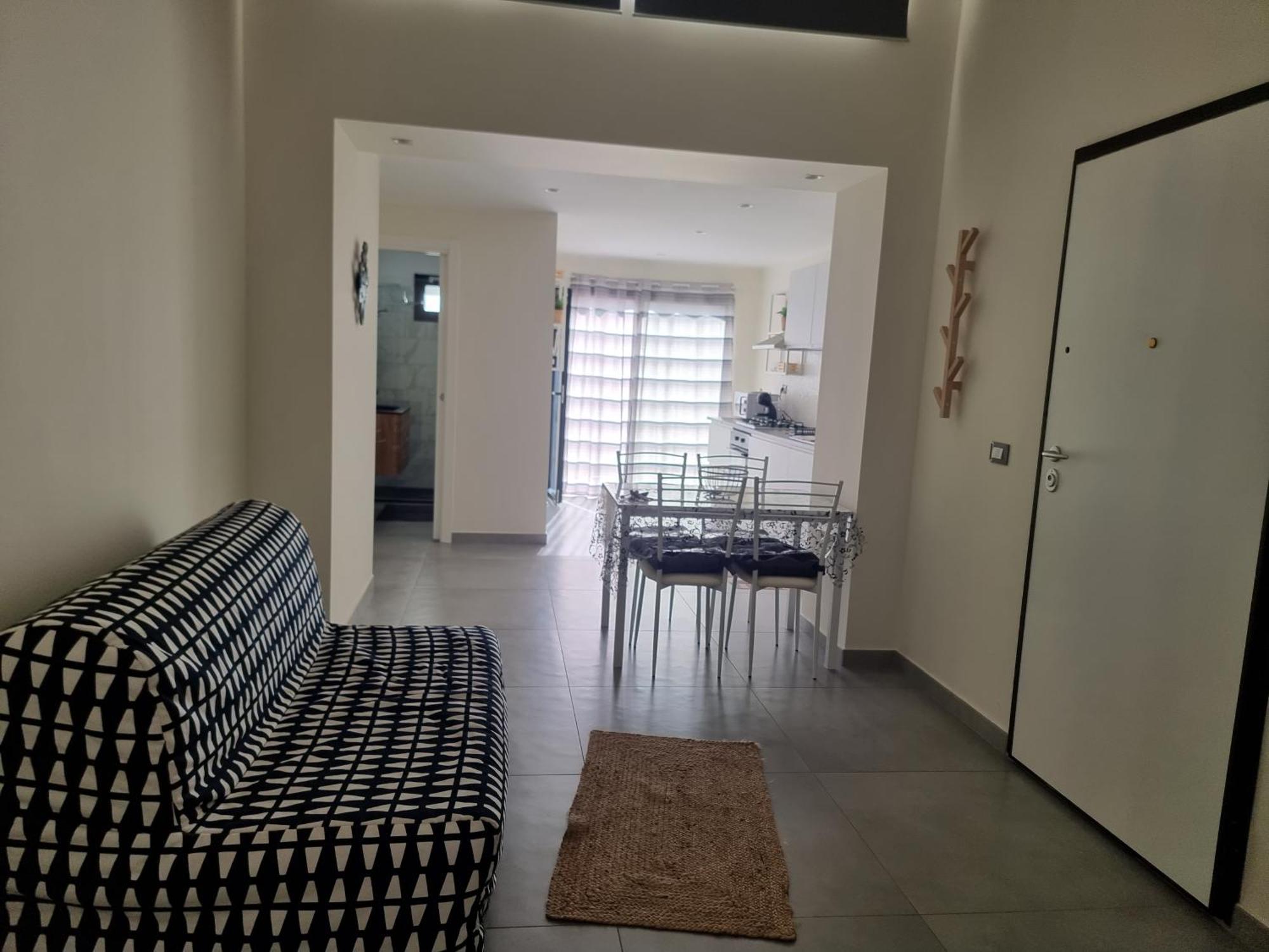 קטאניה Suite Meghan Home מראה חיצוני תמונה